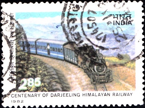 दार्जिलिंग हिमालयी रेल : टॉय ट्रेन (Toy Train)